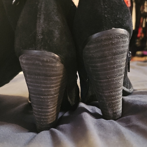 Studded Black Knee-High Boots - Picture 4 of 8